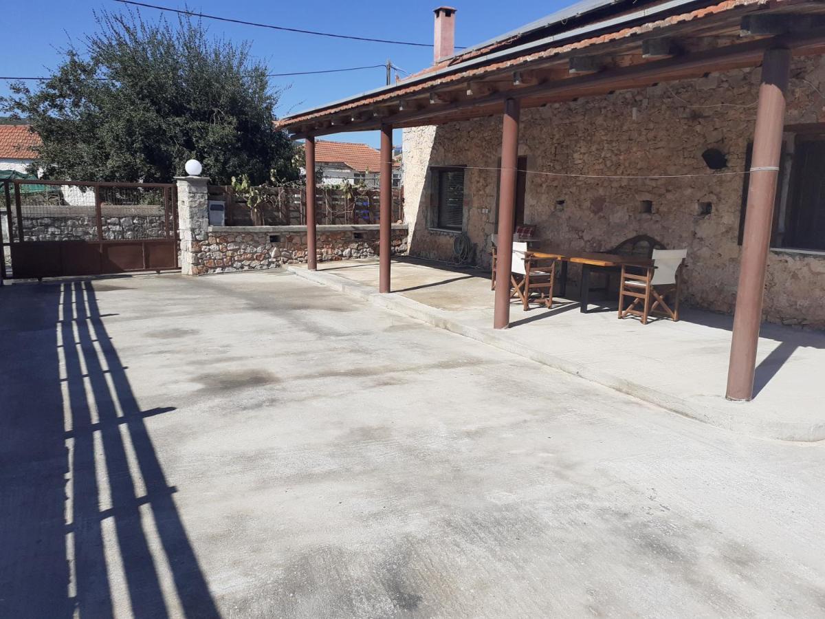 Tsitalia Cottage House Leonidio Ngoại thất bức ảnh